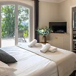 Jardins D Alice 240m2 Famille Piscine Vue Golf Esterel Mandelieu