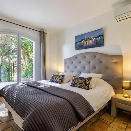 Jardins D Alice 240m2 Famille Piscine Vue Golf Esterel Villa Mandelieu
